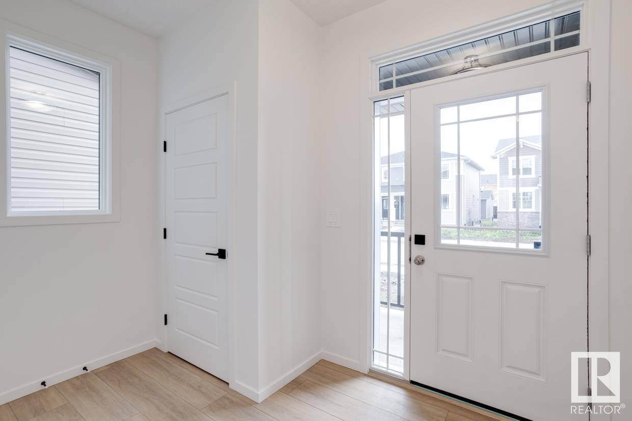 Photo 23 of 1038 Wolf Willow Wy, Sherwood Park AB