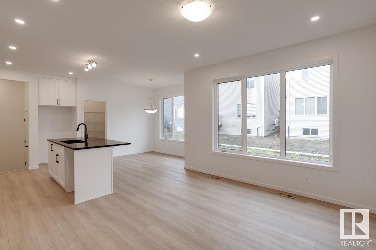 Photo 29 of 1038 Wolf Willow Wy, Sherwood Park AB