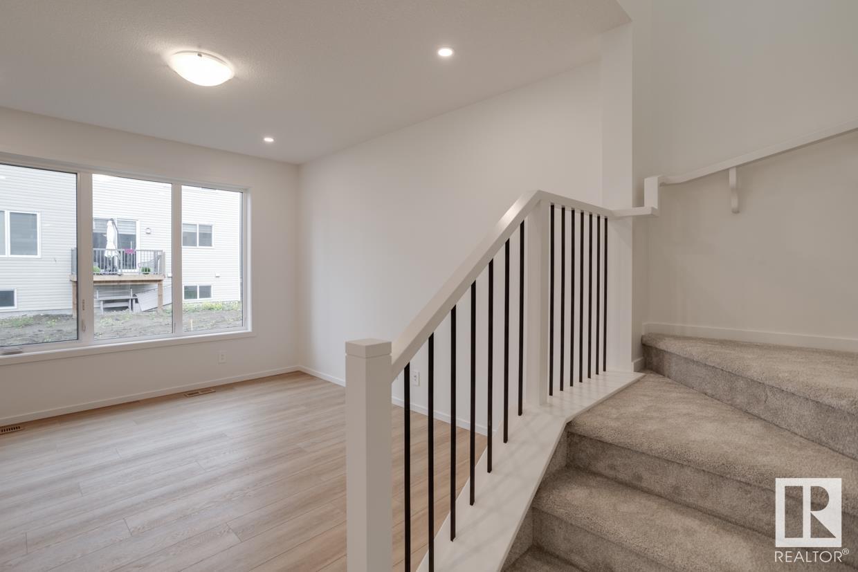 Photo 42 of 1038 Wolf Willow Wy, Sherwood Park AB