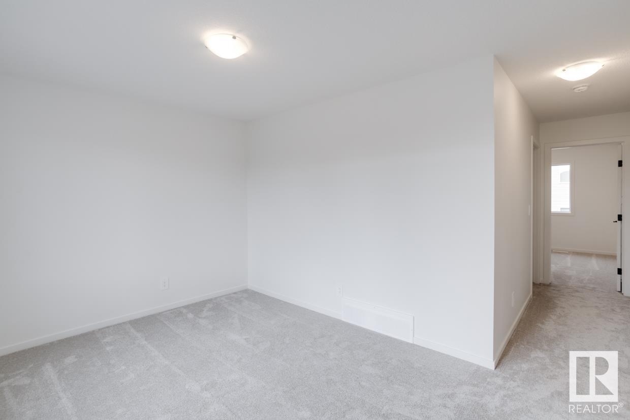 Photo 35 of 1038 Wolf Willow Wy, Sherwood Park AB