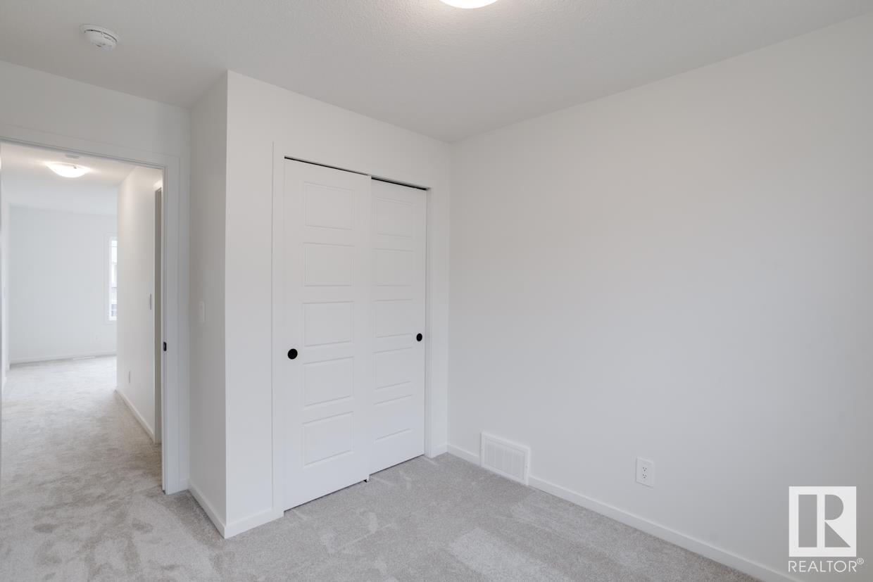 Photo 19 of 1038 Wolf Willow Wy, Sherwood Park AB
