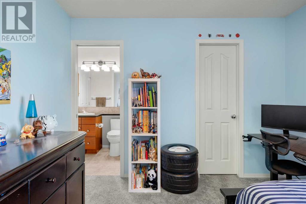 Single Family House for Sale in  Auburn Sound Crescent SE Auburn Bay Calgary 