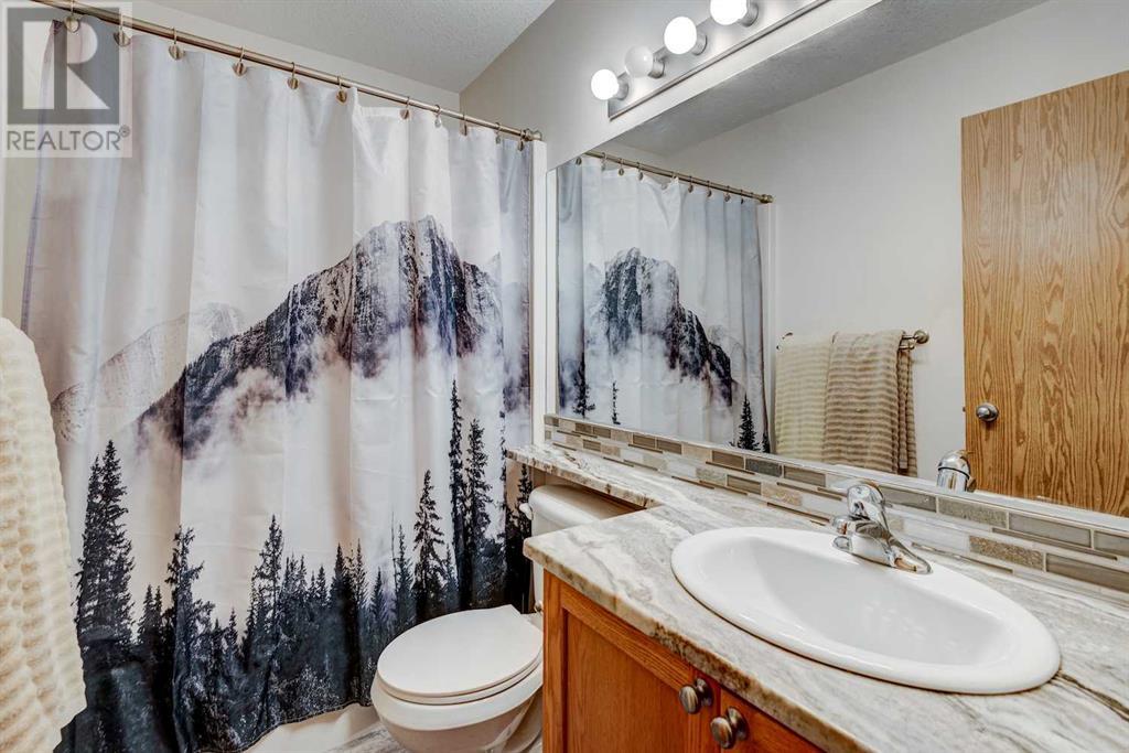 Single Family House 3 Level for Sale in  Coventry Road NE Coventry Hills Calgary 