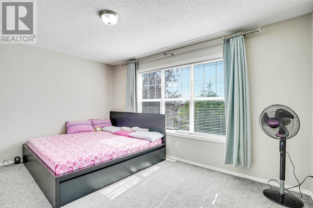 Single Family House for Sale in  Taravista Street NE Taradale Calgary 