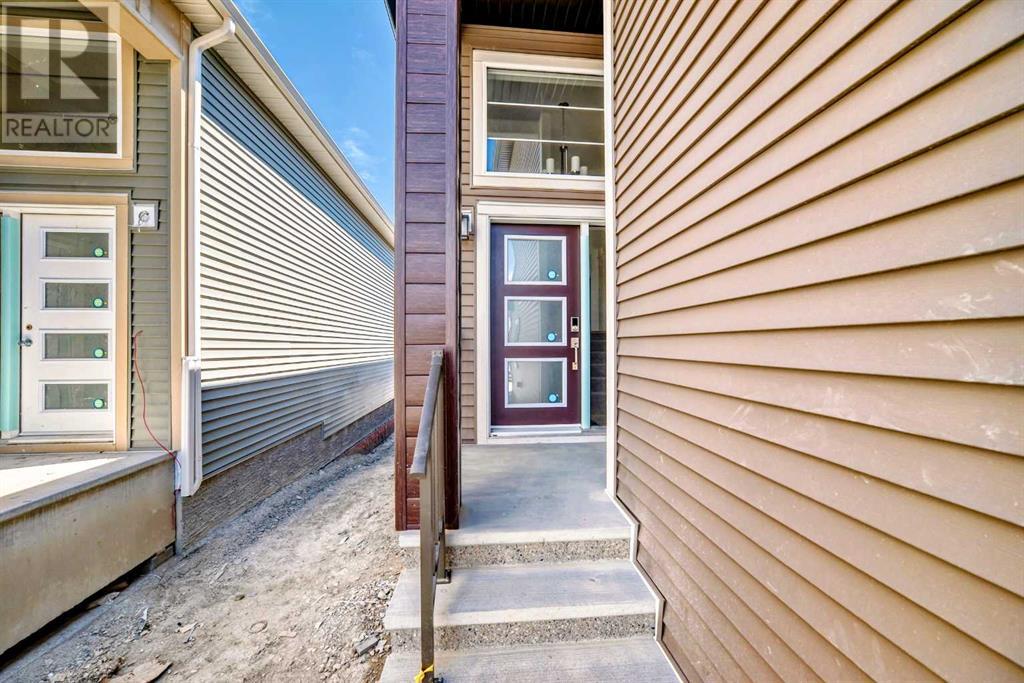 Single Family House 3 Level for Sale in  Homestead Circle NE Homestead Calgary 