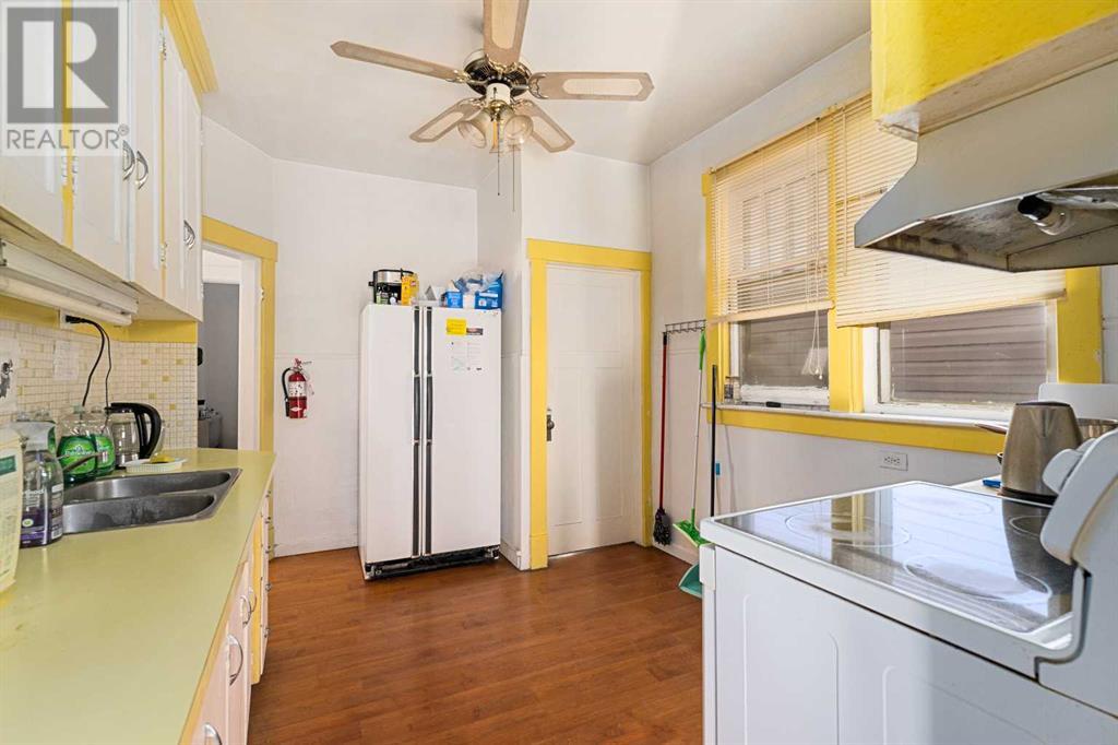 Single Family House Bungalow for Sale in   Avenue NW Crescent Heights Calgary 