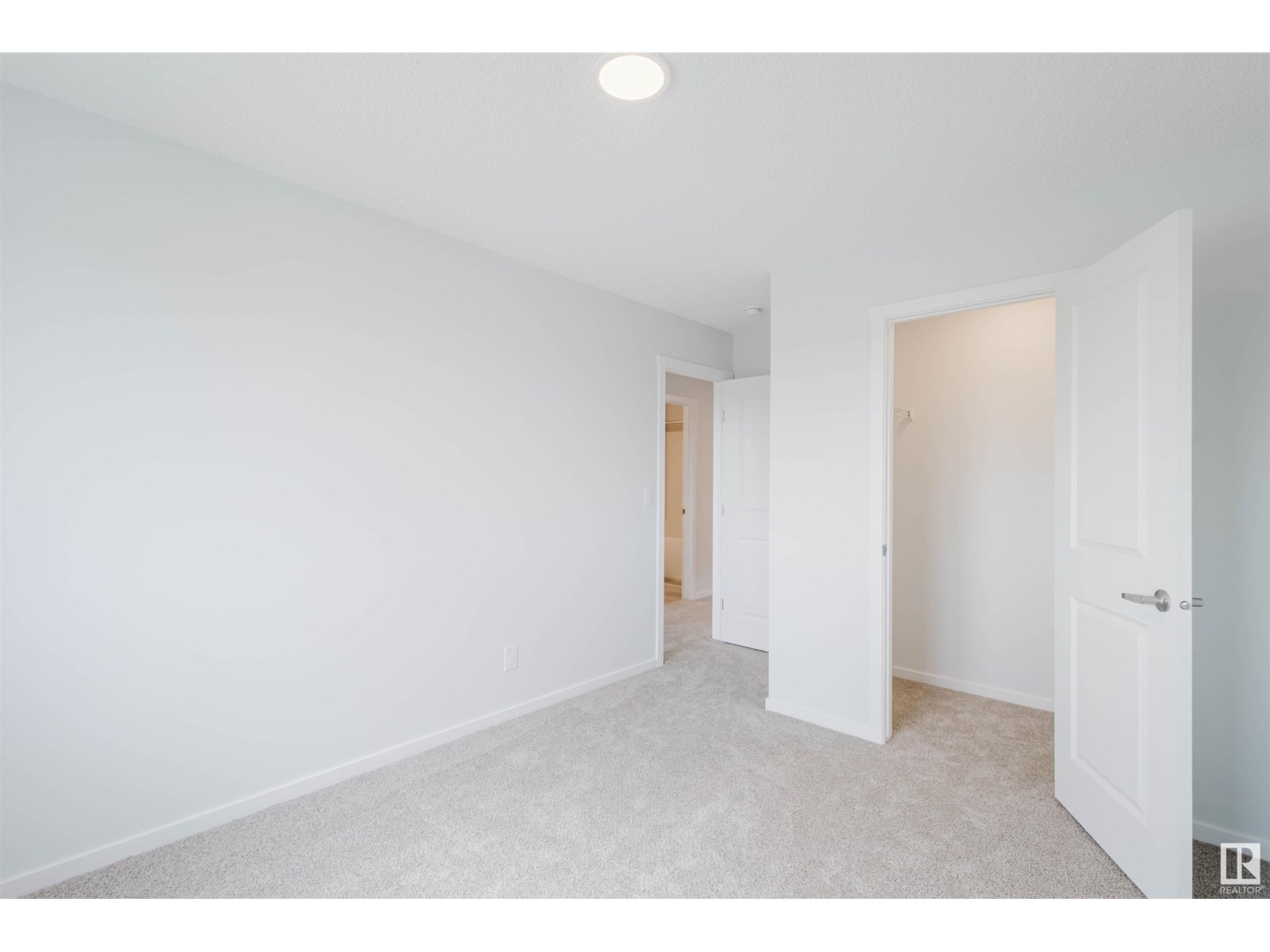 Photo 16 of 1026 Hearthstone Bv, Sherwood Park AB