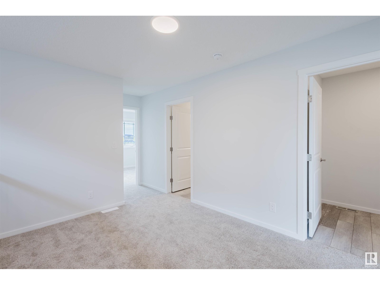 Photo 21 of 1026 Hearthstone Bv, Sherwood Park AB