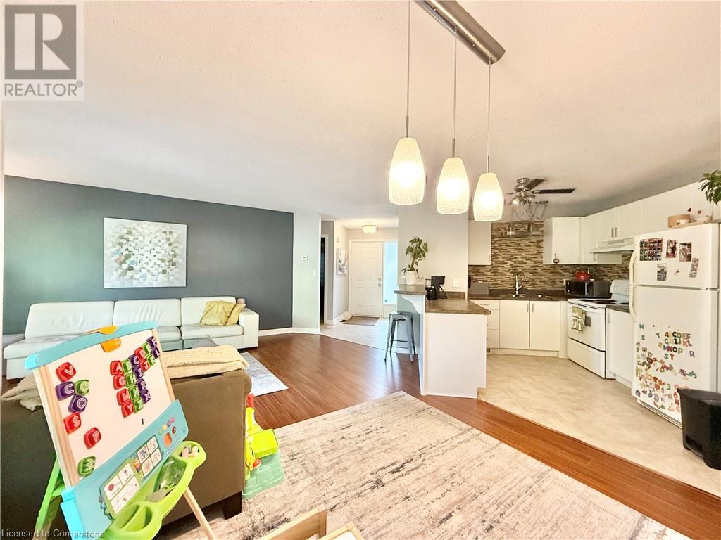 Photo 12 of 1220 Thorpe Road Unit 214, Burlington ON