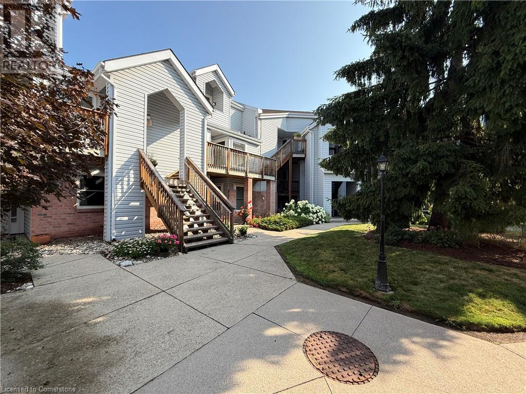 Photo 3 of 1220 Thorpe Road Unit 214, Burlington ON