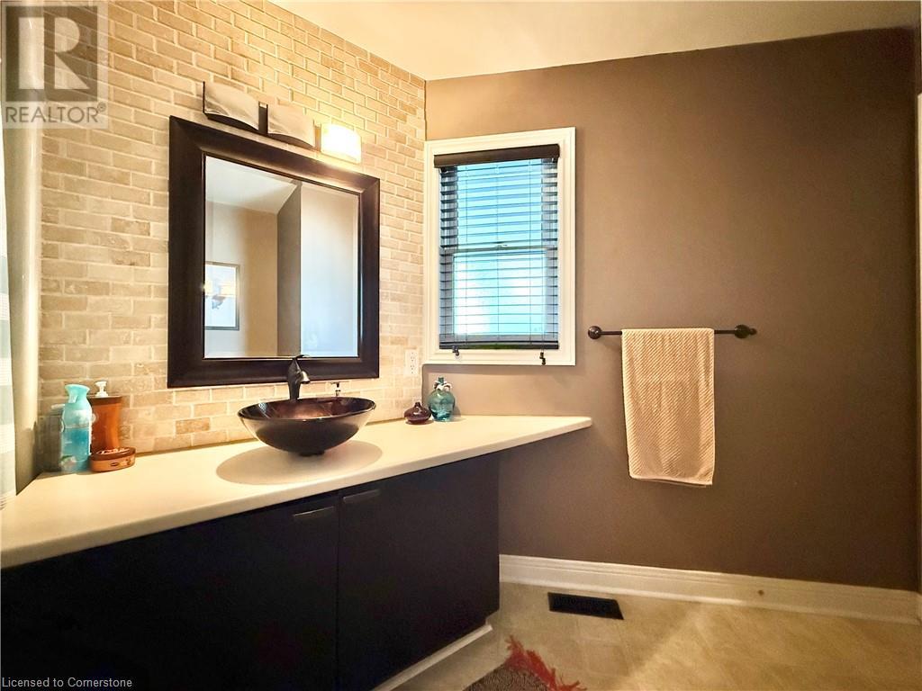 Photo 31 of 1220 Thorpe Road Unit 214, Burlington ON