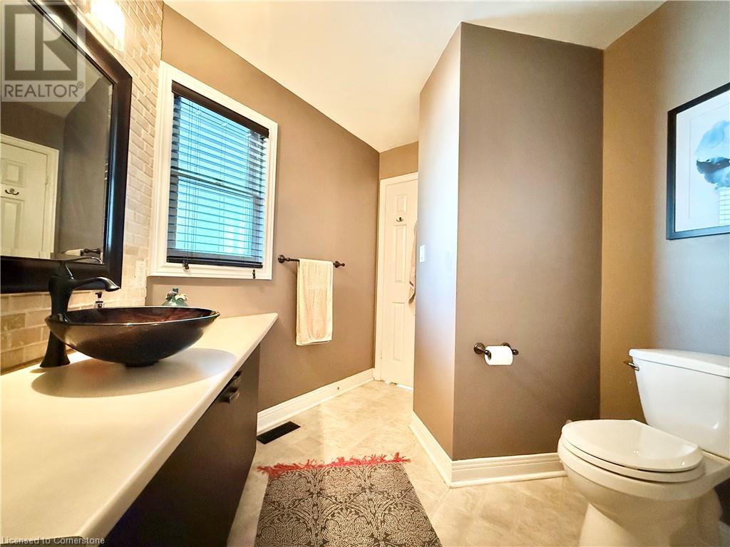Photo 32 of 1220 Thorpe Road Unit 214, Burlington ON