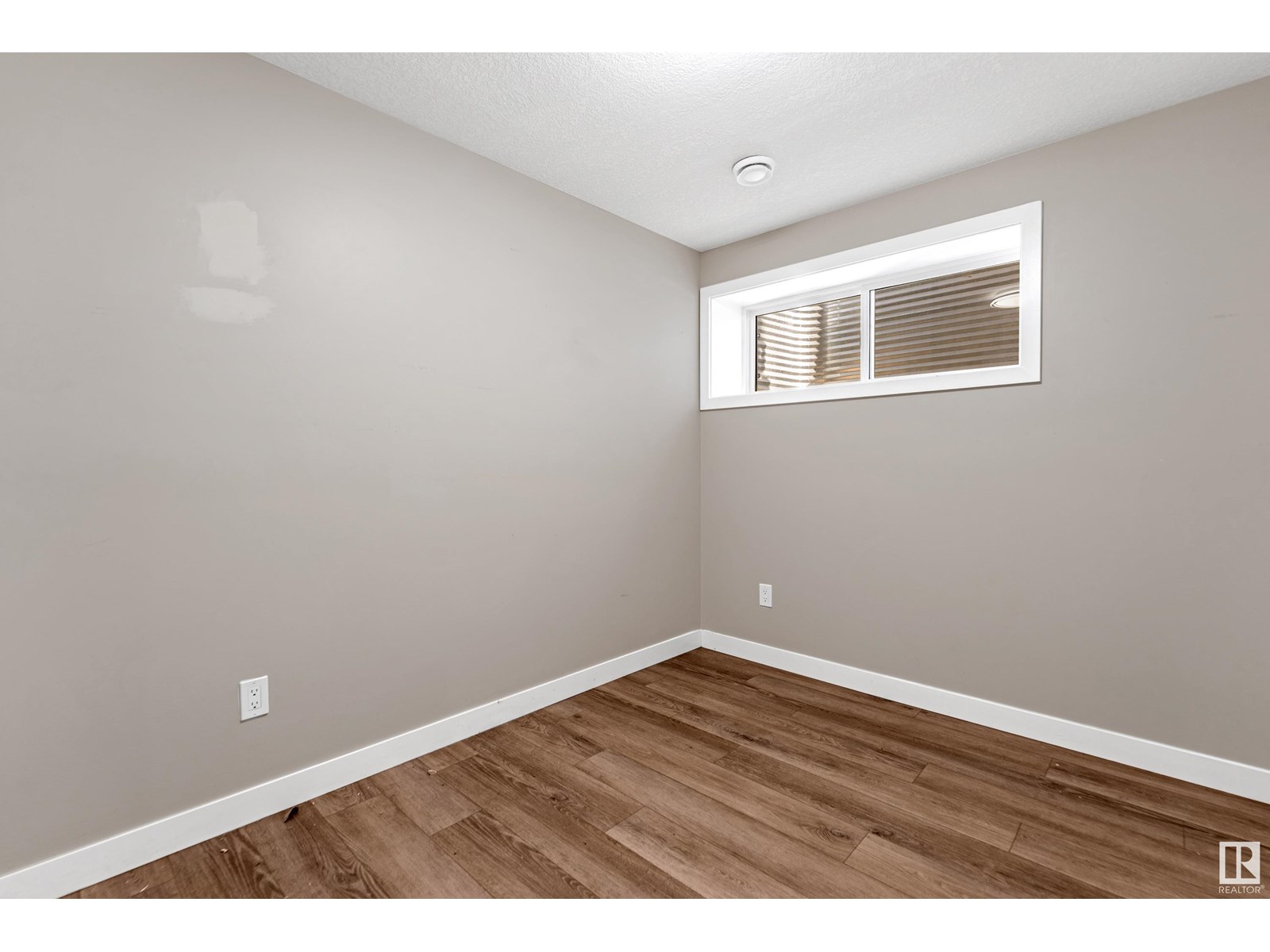 Photo 41 of 1411 12 St Nw, Edmonton AB