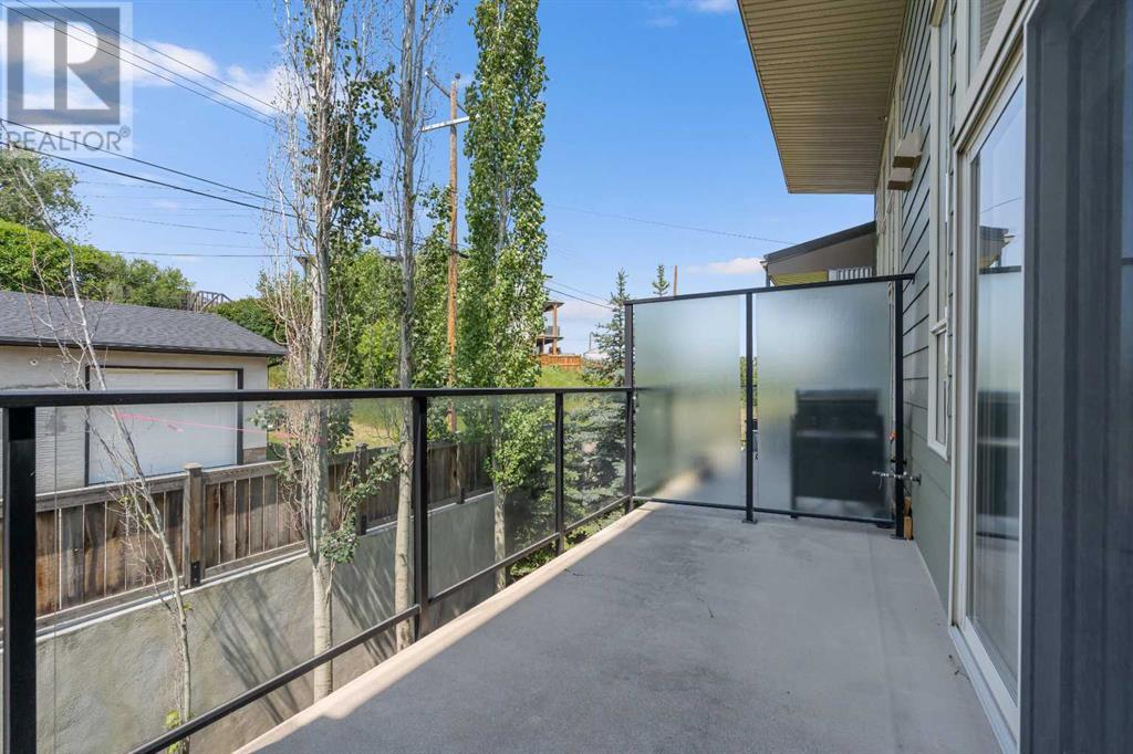 Single Family House for Sale in    Street NE Highland Park Calgary 