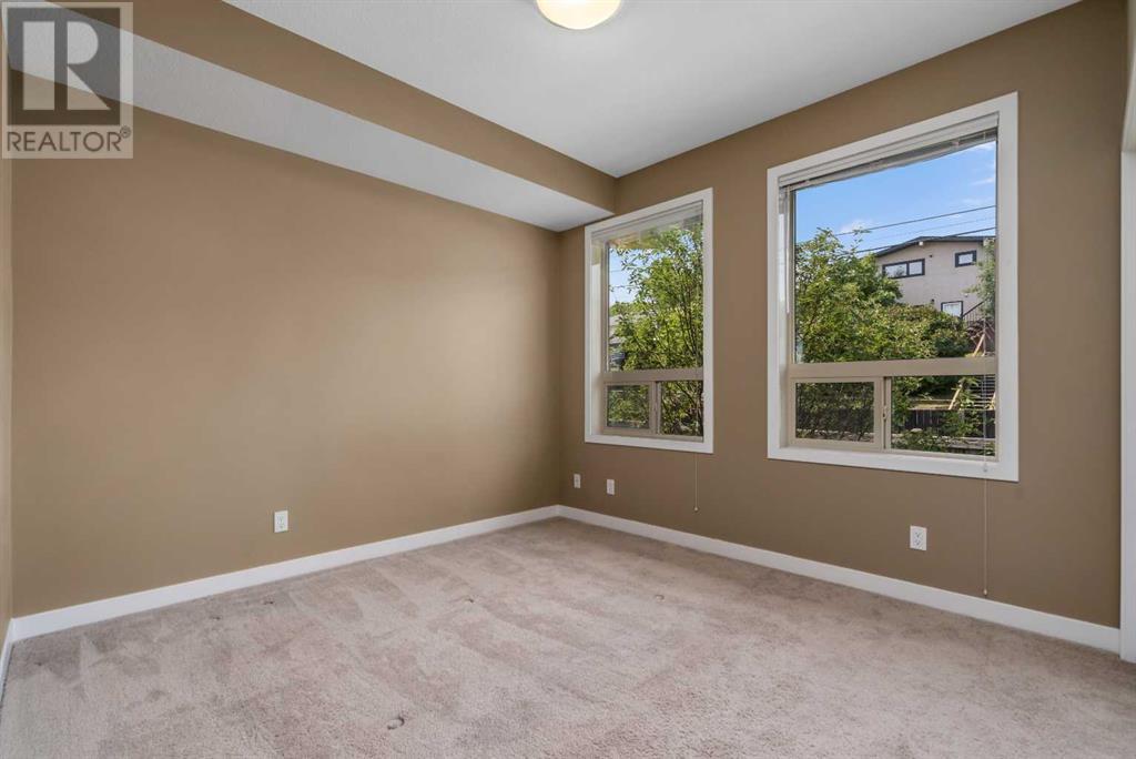 Single Family House for Sale in    Street NE Highland Park Calgary 