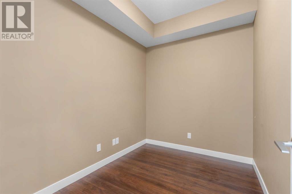 Single Family House for Sale in    Street NE Highland Park Calgary 