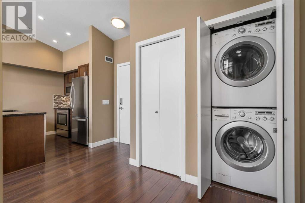 Single Family House for Sale in    Street NE Highland Park Calgary 