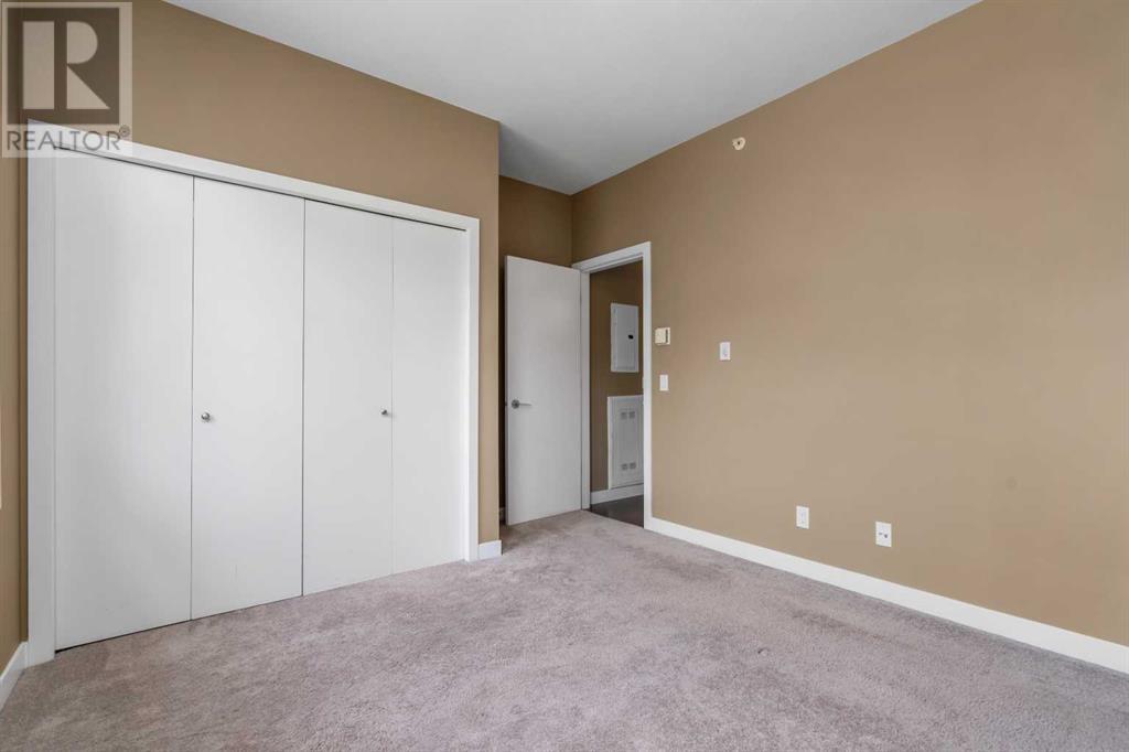 Single Family House for Sale in    Street NE Highland Park Calgary 