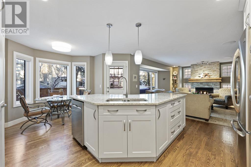 Single Family House for Sale in  Valley Springs Road NW Valley Ridge Calgary 