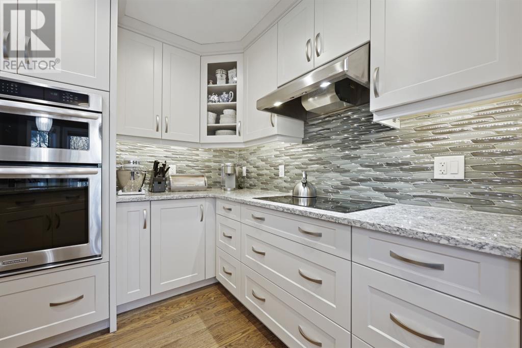 Single Family House for Sale in  Valley Springs Road NW Valley Ridge Calgary 