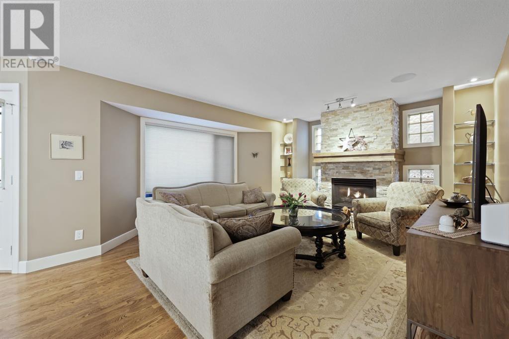 Single Family House for Sale in  Valley Springs Road NW Valley Ridge Calgary 