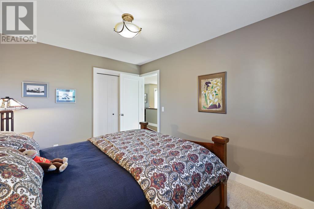 Single Family House for Sale in  Valley Springs Road NW Valley Ridge Calgary 