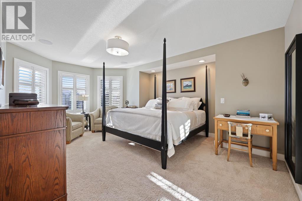 Single Family House for Sale in  Valley Springs Road NW Valley Ridge Calgary 