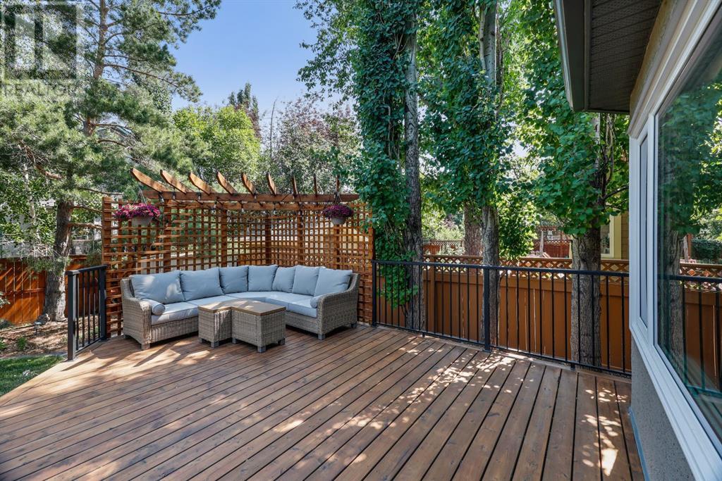 Single Family House for Sale in  Valley Springs Road NW Valley Ridge Calgary 