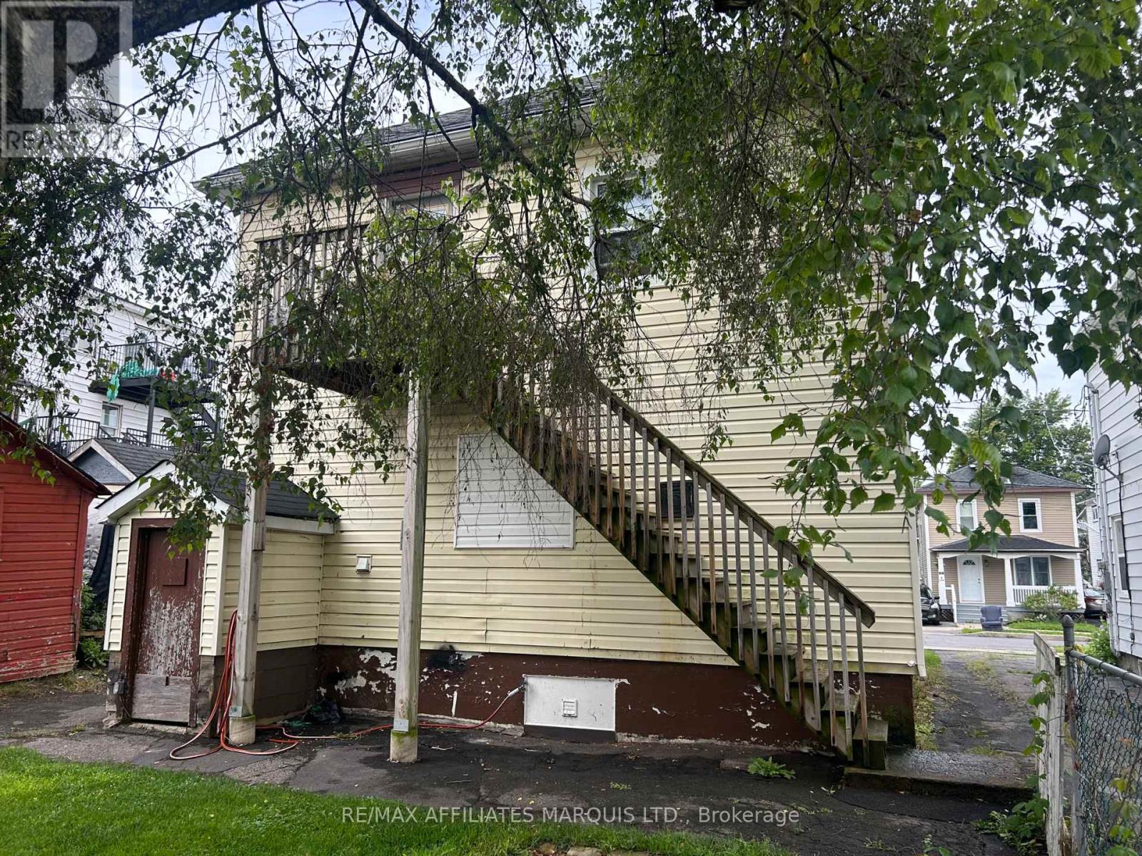 Photo 3 of 8 Millville Avenue, Cornwall ON