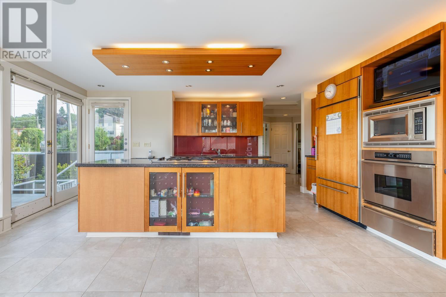 Photo 15 of 4389 Locarno Crescent, Vancouver BC