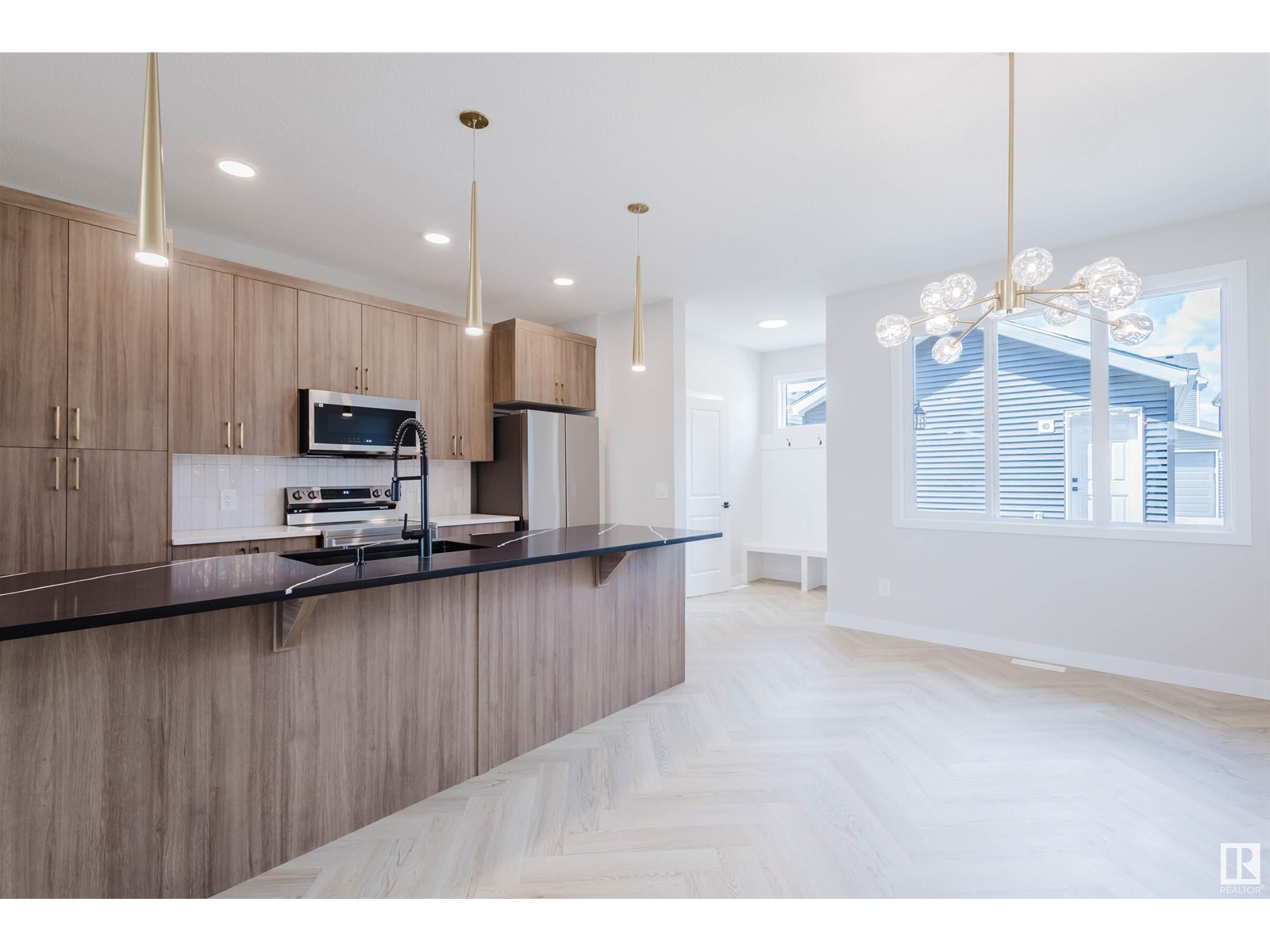 Photo 26 of 2146 Crossbill Ln Nw, Edmonton AB