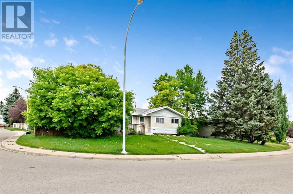 Single Family House Bungalow for Sale in   Street NW Bowness Calgary 
