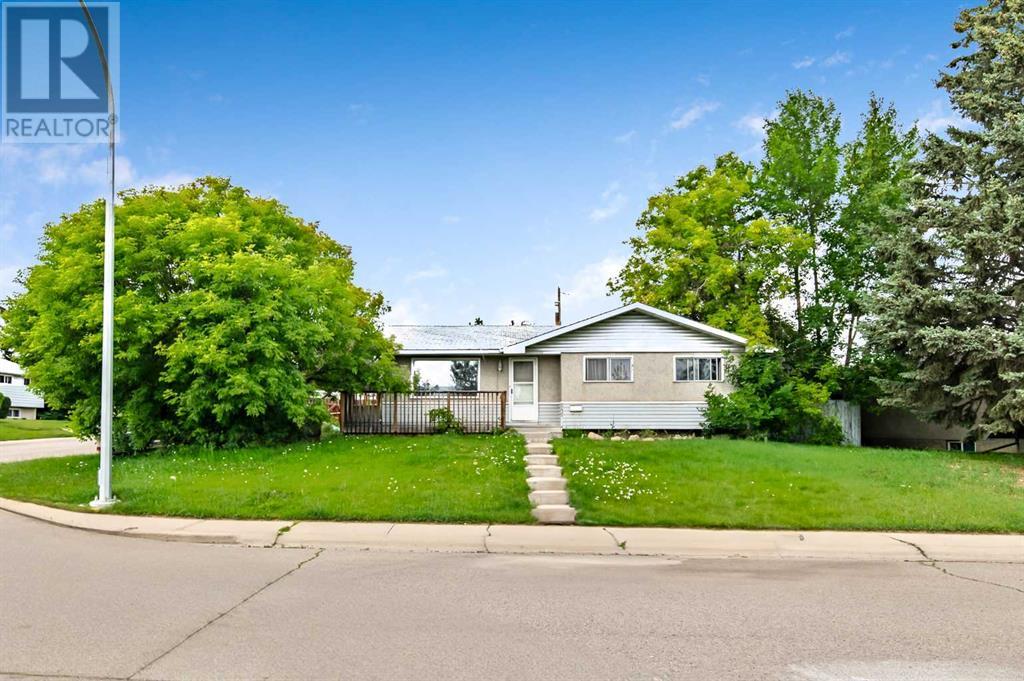 Single Family House Bungalow for Sale in   Street NW Bowness Calgary 