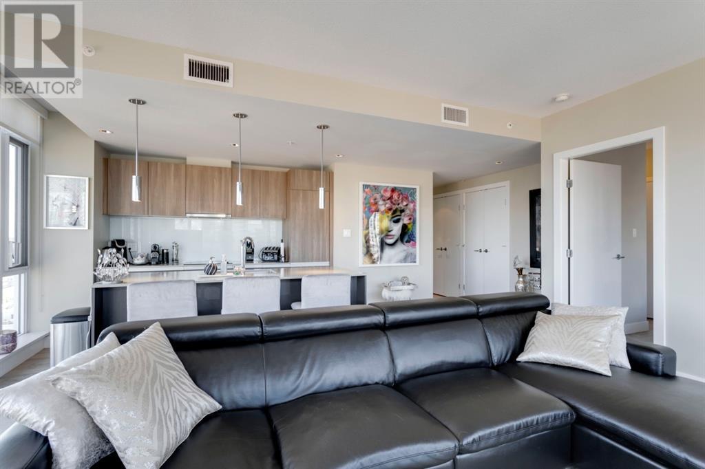 Single Family House for Sale in    Street SE Beltline Calgary 
