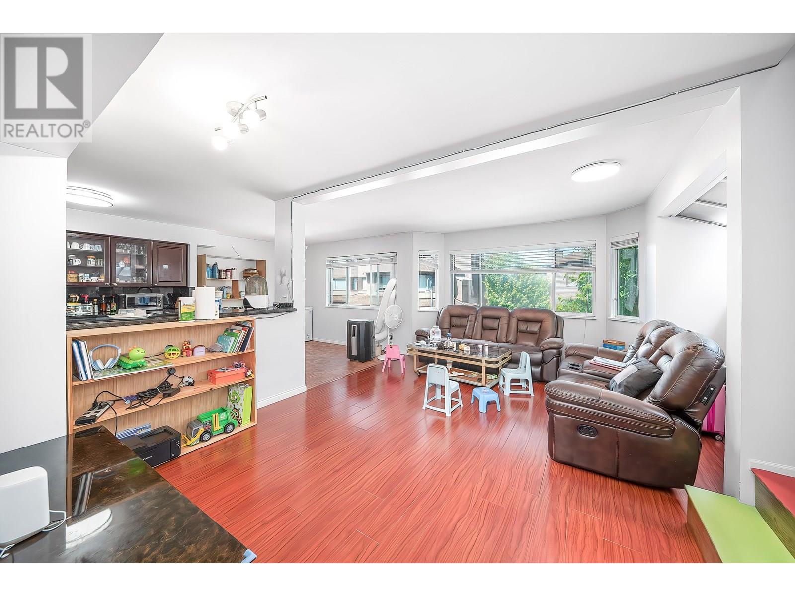 #41-5380 SMITH Drive, Richmond