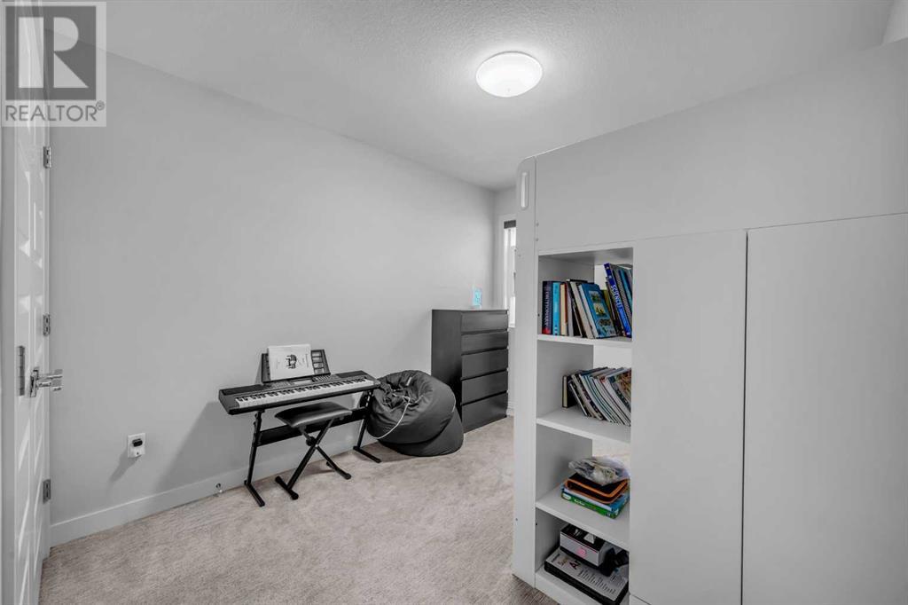 Single Family House for Sale in  Savanna Passage NE Saddle Ridge Calgary 