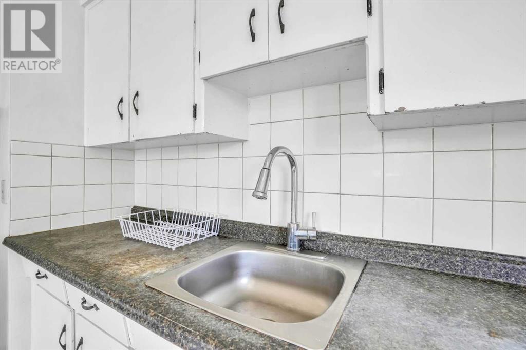 Single Family House for Sale in    Street NE Vista Heights Calgary 