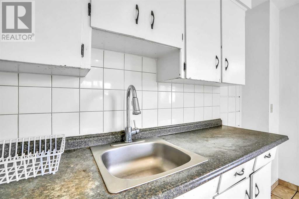 Single Family House for Sale in    Street NE Vista Heights Calgary 