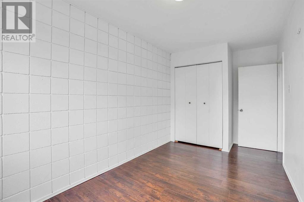 Single Family House for Sale in    Street NE Vista Heights Calgary 