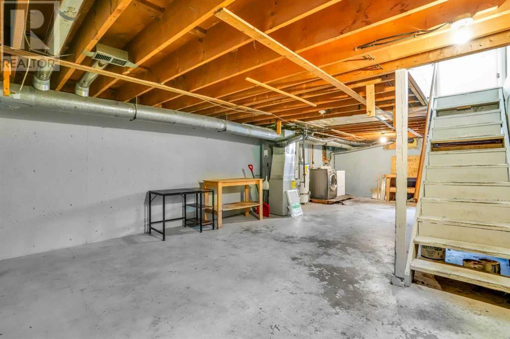 Single Family House for Sale in    Street NE Vista Heights Calgary 