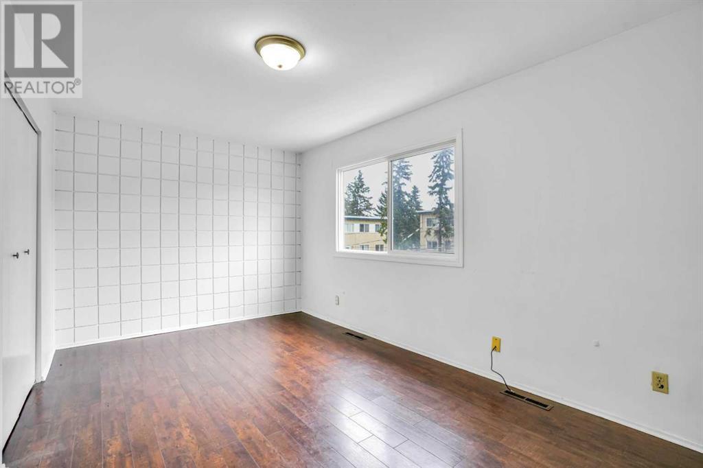139, 2211 19 Street NE, Calgary, Alberta