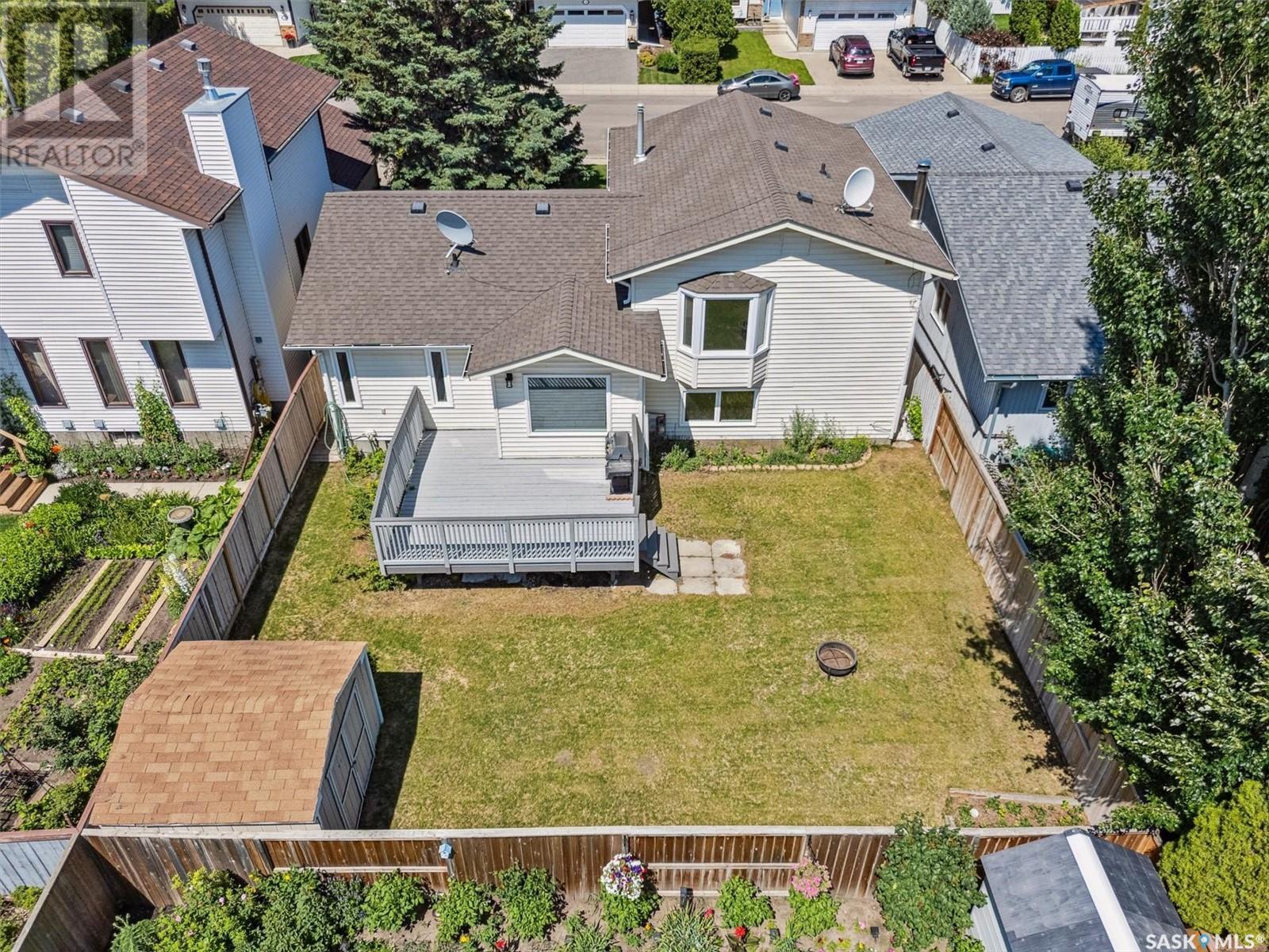 Photo 41 of 731 Swan Crescent, Saskatoon SK