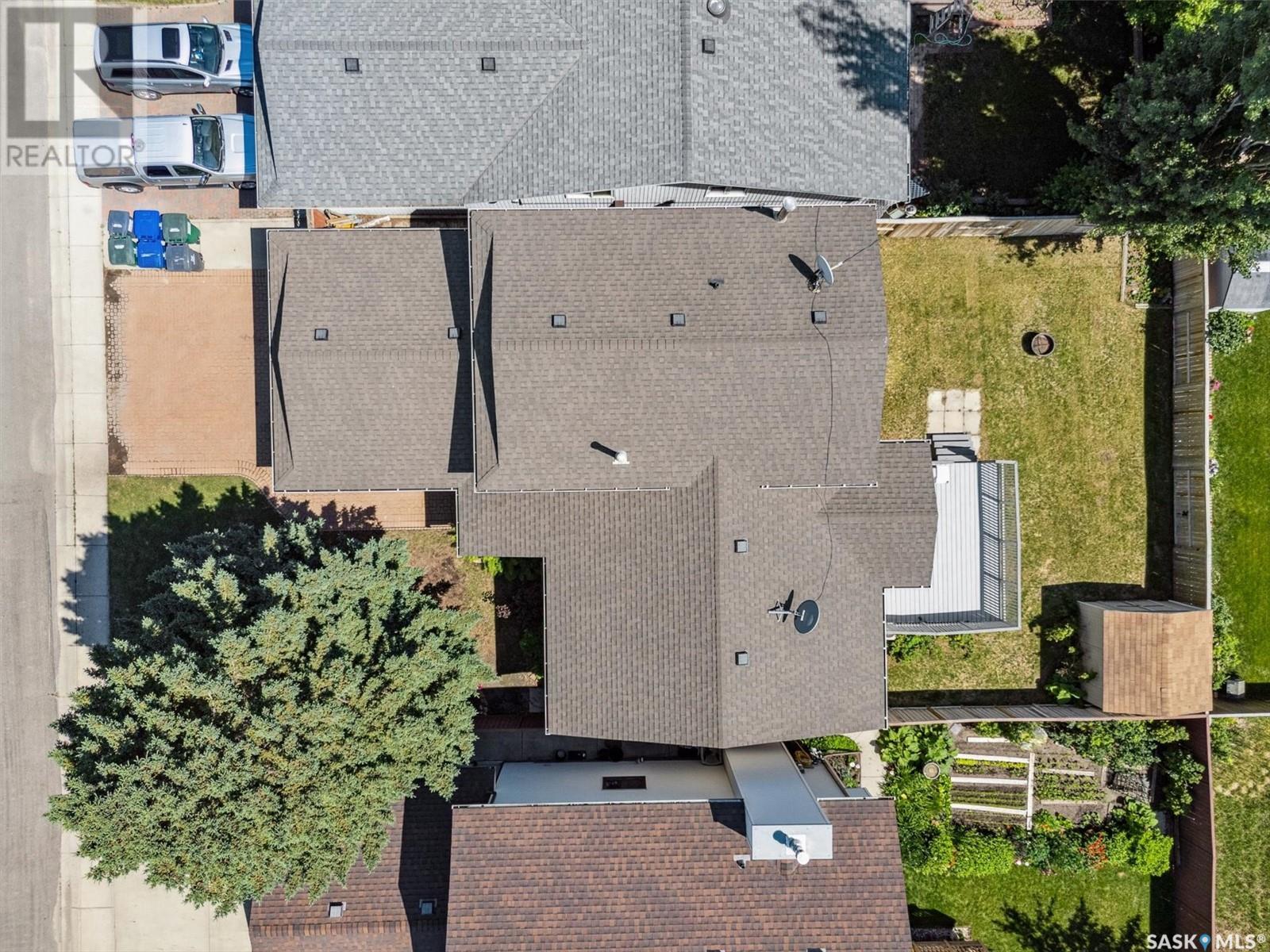 Photo 40 of 731 Swan Crescent, Saskatoon SK