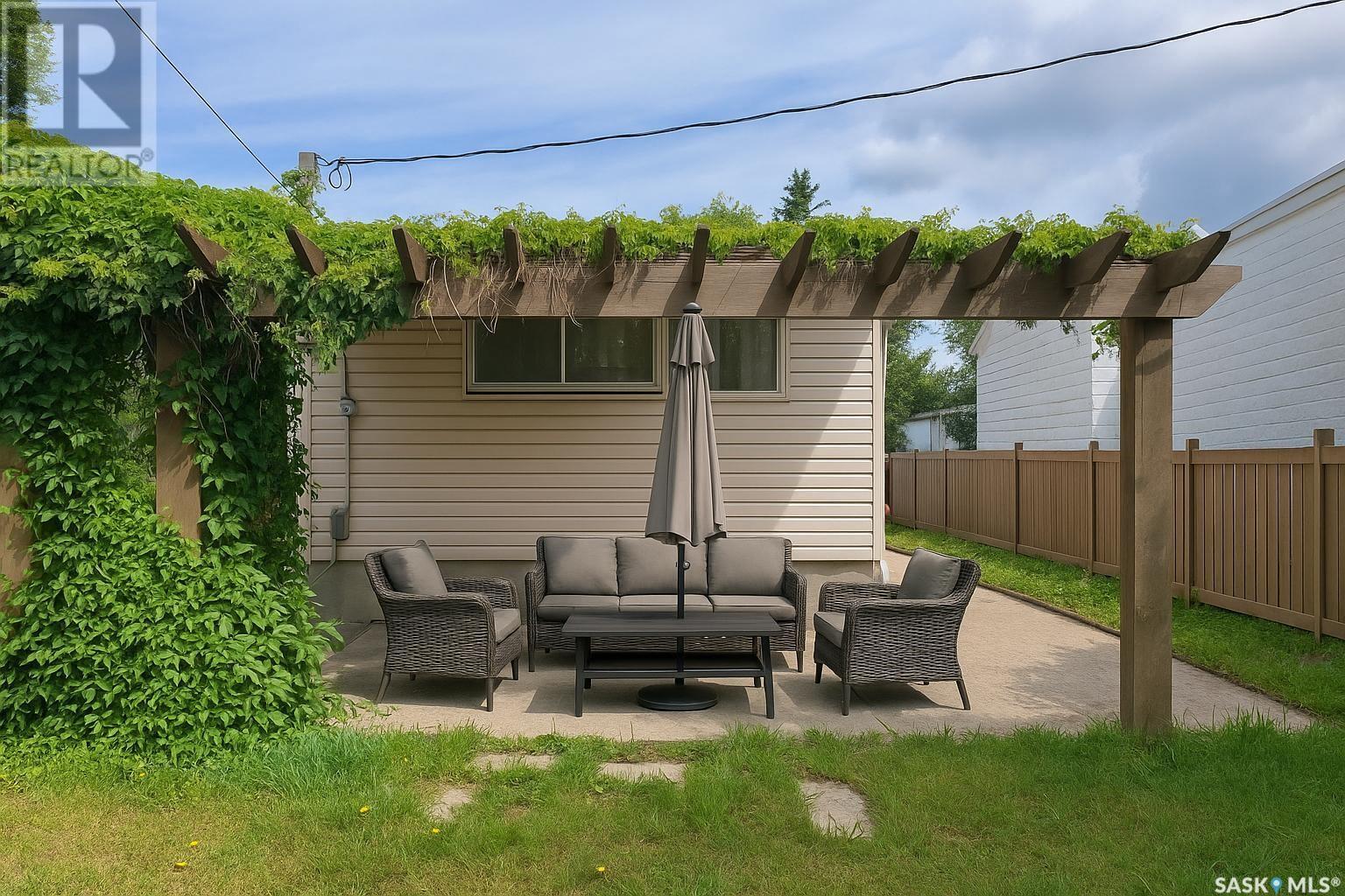 Single Family House Bungalow for Sale in  North Railway STREET E Swift Current 