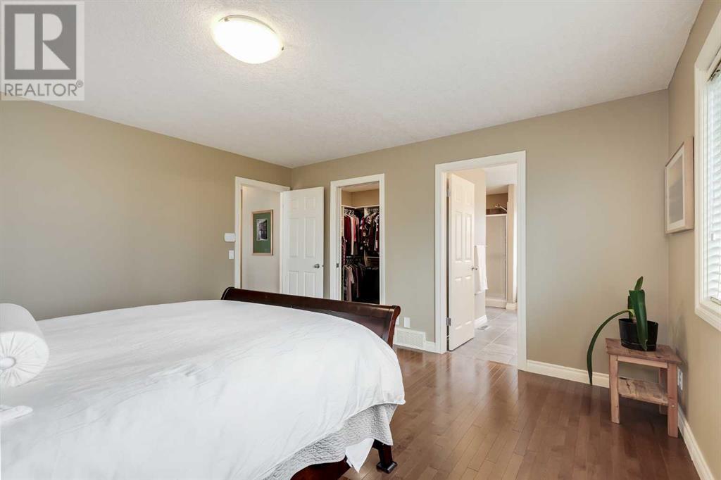 Single Family House for Sale in  Hidden Creek Point NW Hidden Valley Calgary 