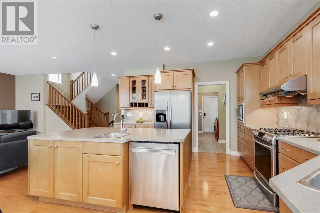 Single Family House for Sale in  Hidden Creek Point NW Hidden Valley Calgary 