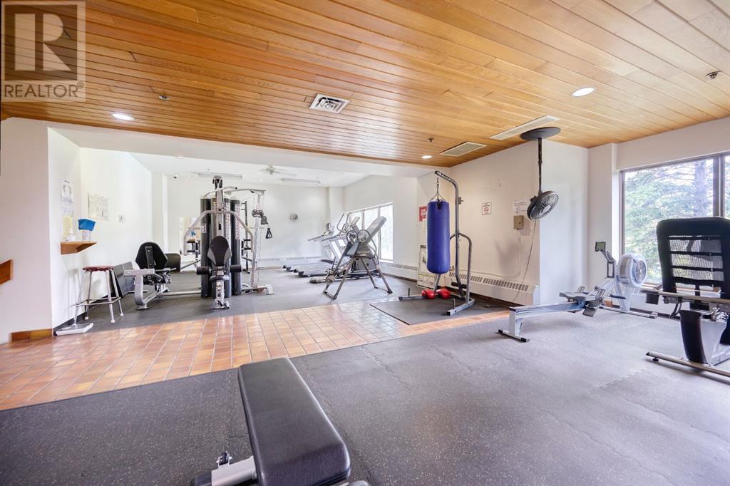 Single Family House for Sale in    Avenue NW Bowness Calgary 