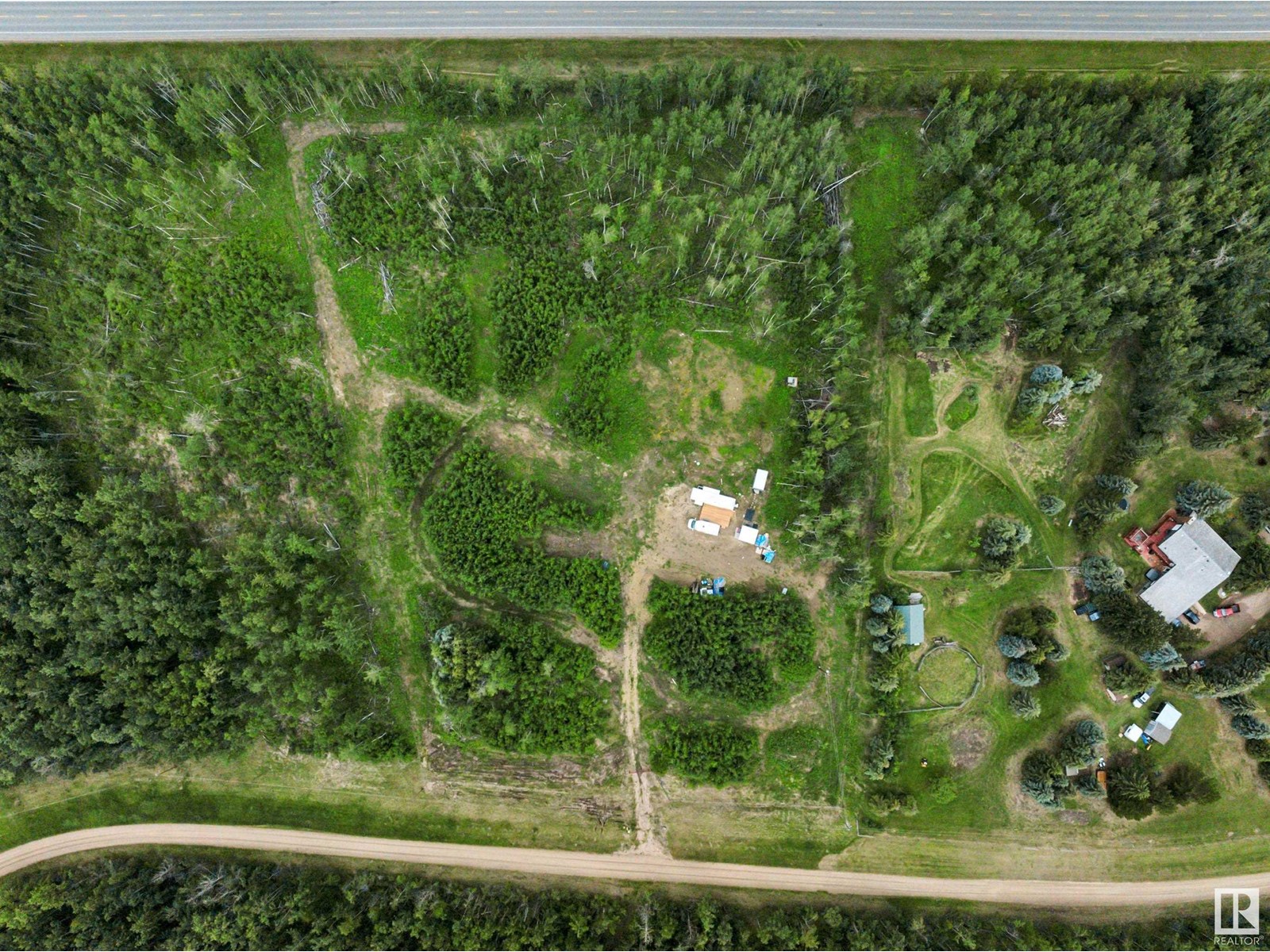 Photo 18 of 801 Glen Haven Cr, Rural Wetaskiwin County AB