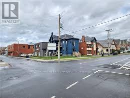 Photo 23 of 102 Sydney Street, Cornwall ON