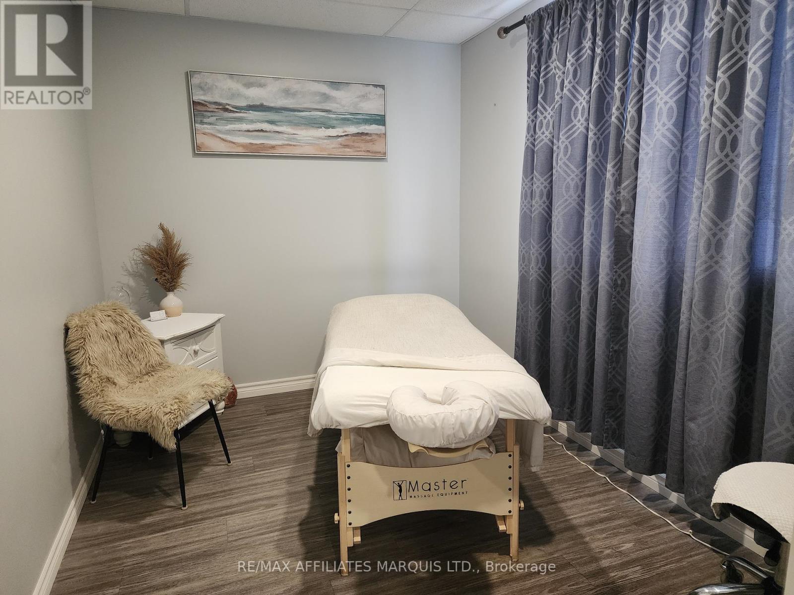 Photo 16 of 102 Sydney Street, Cornwall ON